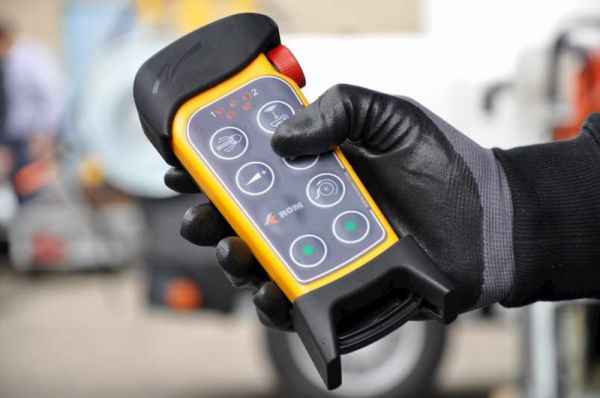 rom-fernbedienungen-3